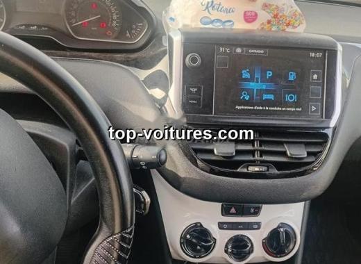 Peugeot 208 2017 — photo 3