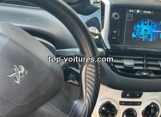 Peugeot 208 2017 — photo 6