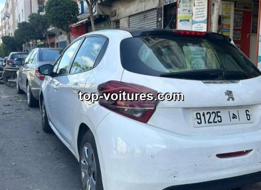 Peugeot 208 2017 — photo 7