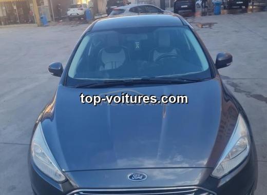 Ford Focus 2015 — photo 2