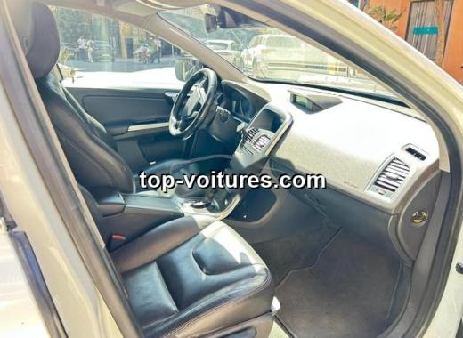 Volvo XC60 2015 — photo 2