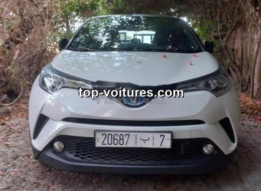 Toyota C-HR 2019 — photo 2
