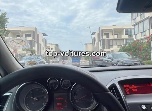 Opel Astra 2014 — photo 3