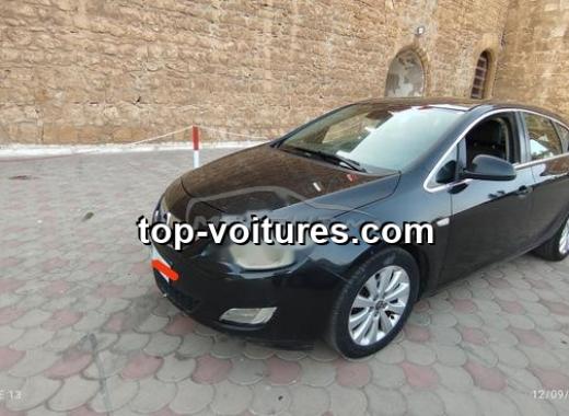 Opel Astra 2012 — photo 4