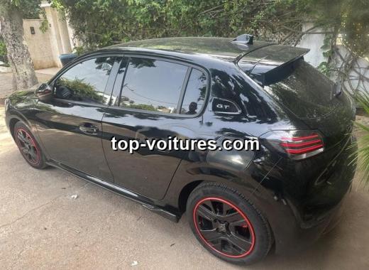 Peugeot 208 2025 — photo 5