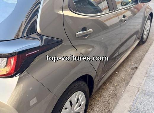 Toyota Yaris 2023 — photo 2