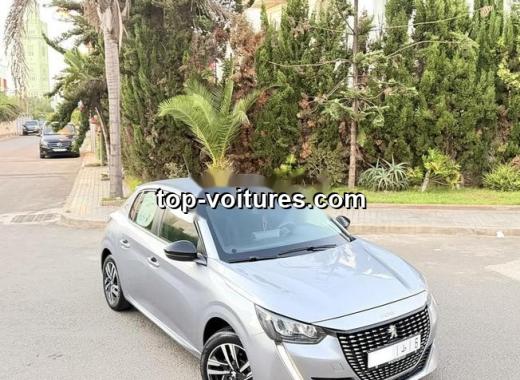 Peugeot 208 2023 — photo 3