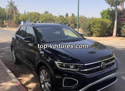 Volkswagen T-Roc 2023 — photo 2