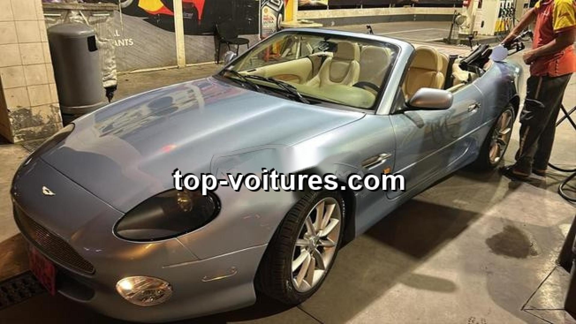 Aston Martin DB7