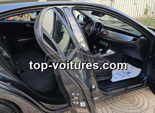 Alfa Romeo Giulietta 2011 — photo 7