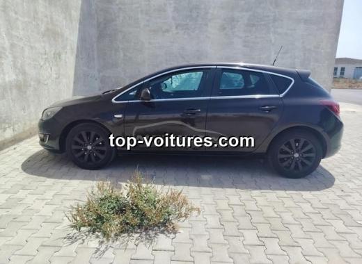 Opel Astra 2015 — photo 7