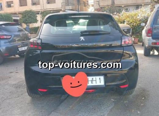 Peugeot 208 2022 — photo 2