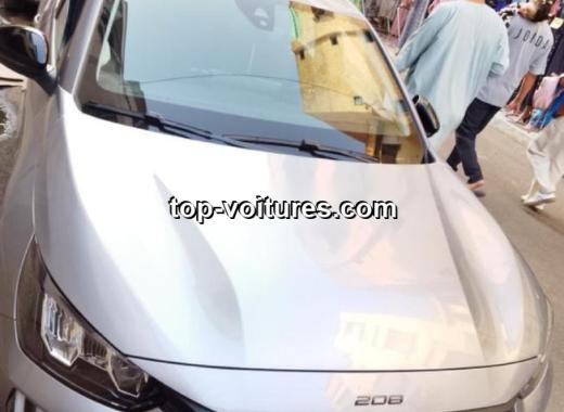 Peugeot 208 2025 — photo 2
