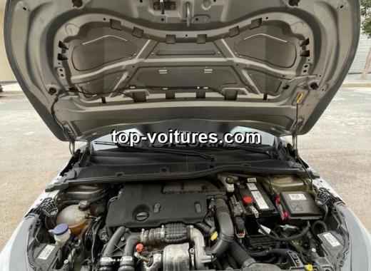 Peugeot 208 2023 — photo 8