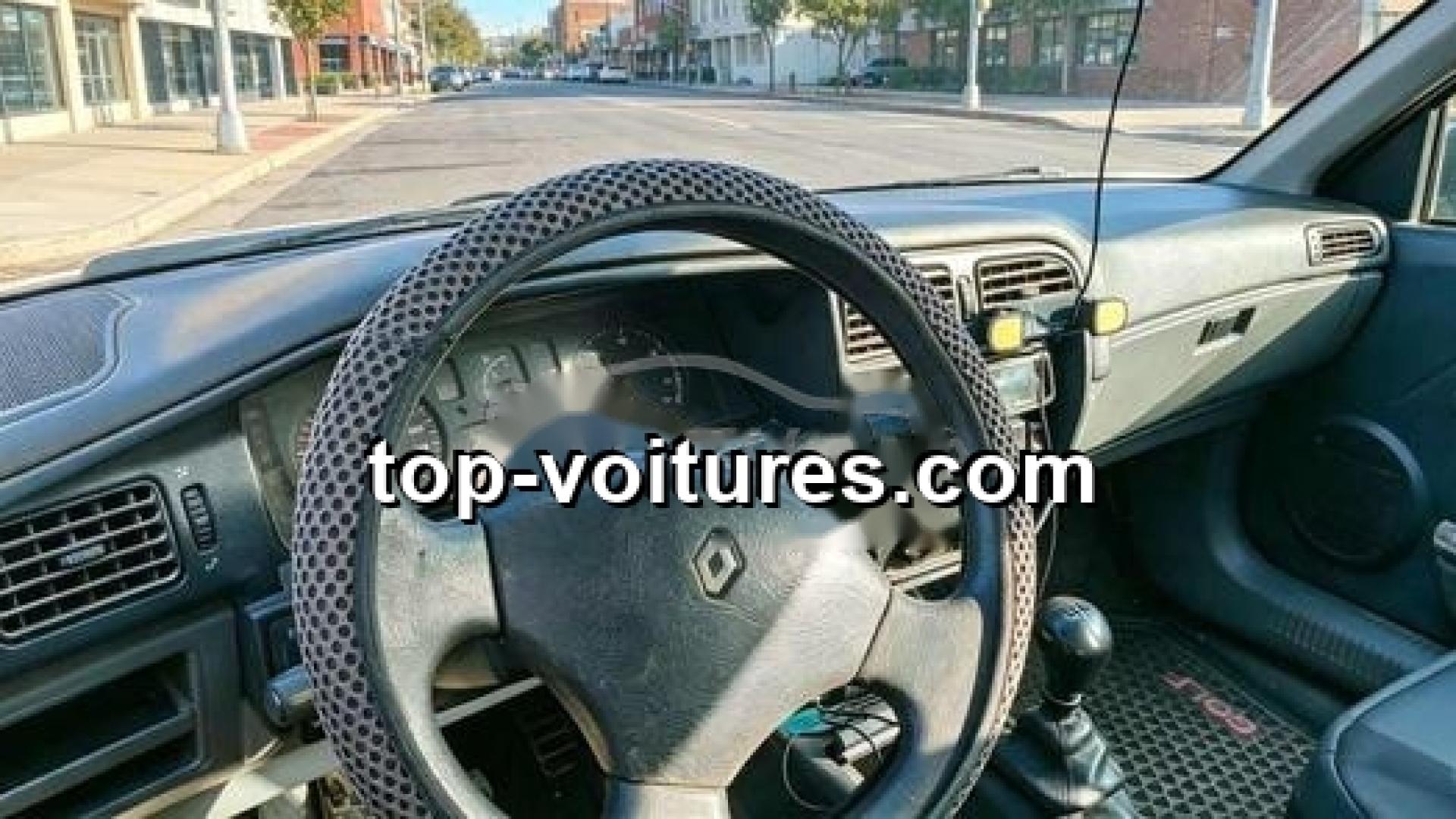Renault R19