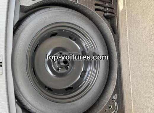Volkswagen Tiguan 2023 — photo 8