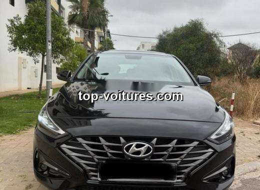 Hyundai i30 2022 — photo 2