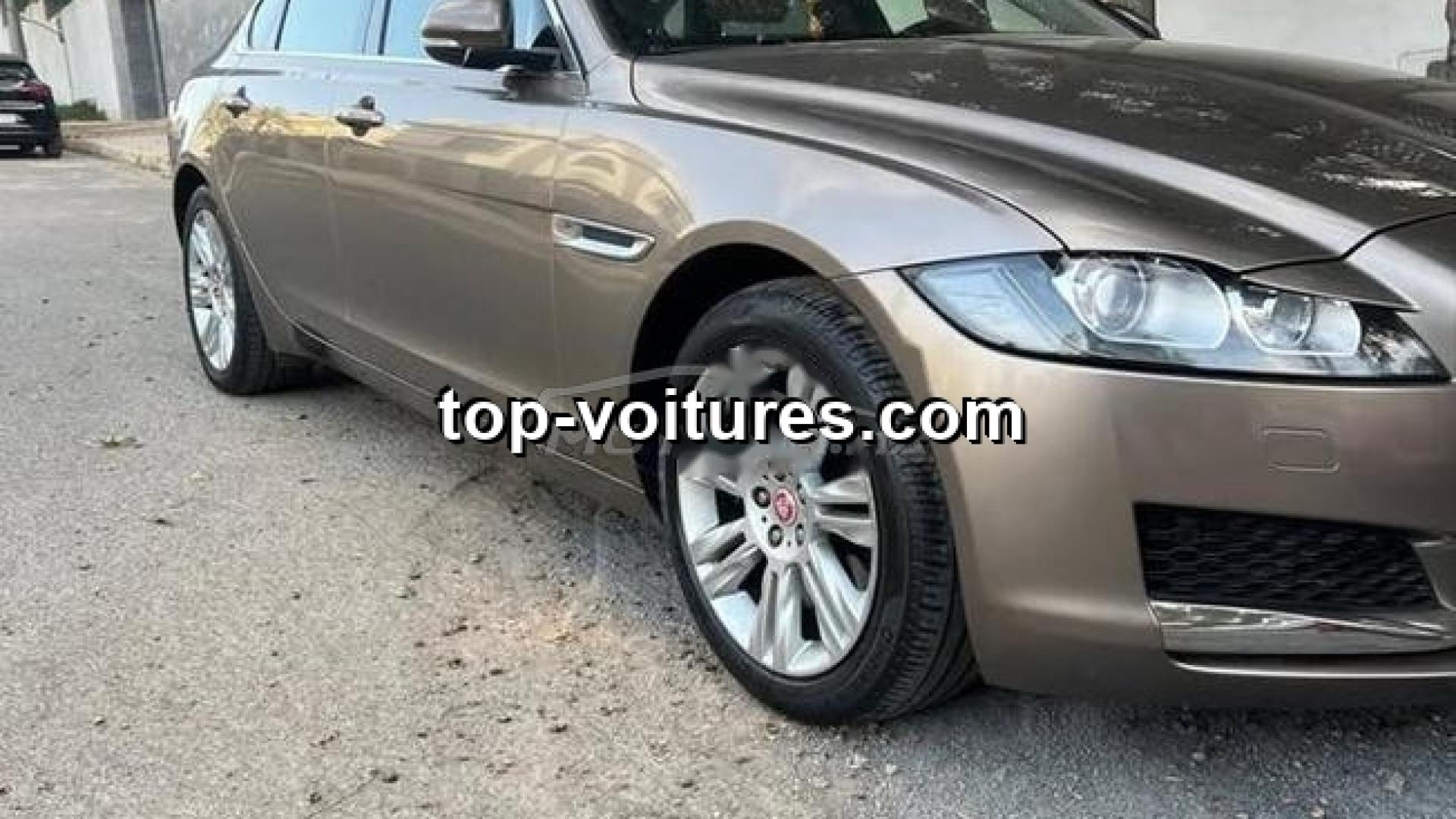 Jaguar XF
