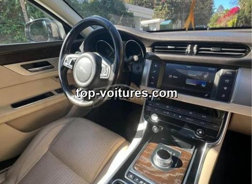 Jaguar XF 2016 — photo 6