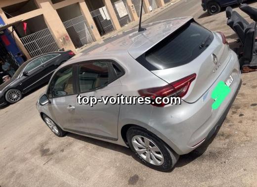 Renault Clio 2022 — photo 4