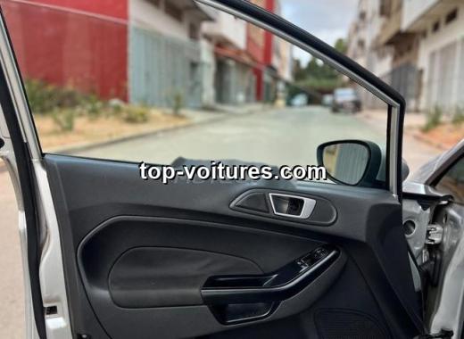 Ford Fiesta 2016 — photo 8