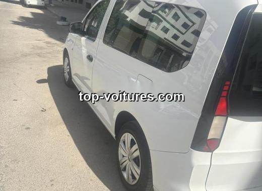 Volkswagen Caddy 2023 — photo 3