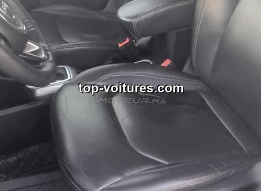 Jeep Renegade 2019 — photo 7
