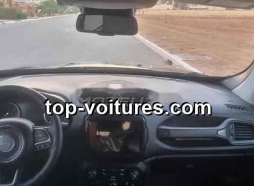 Jeep Renegade 2019 — photo 8