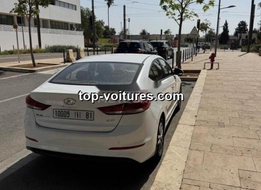Hyundai Elantra 2019 — photo 4