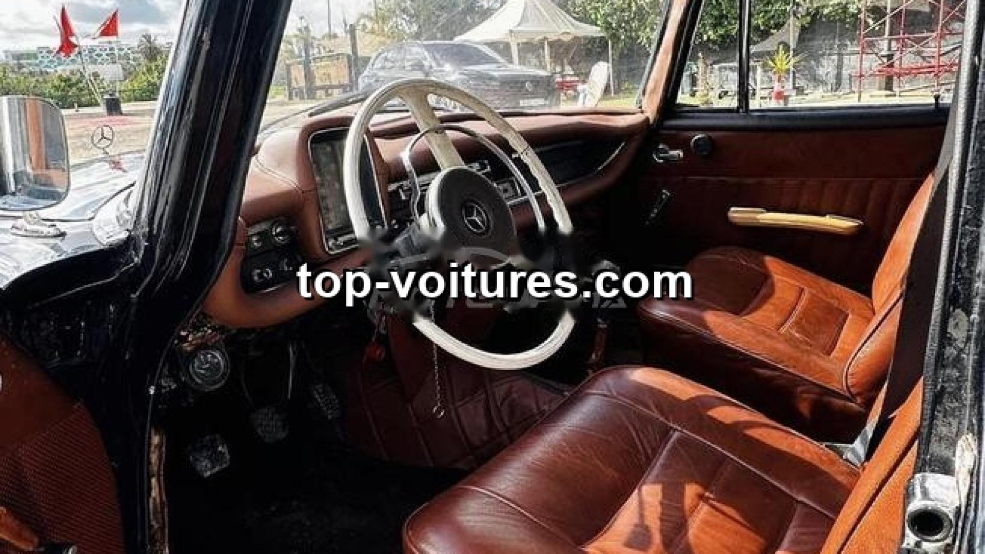 Mercedes-Benz 200