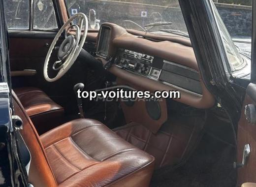 Mercedes 200 1980 — photo 5