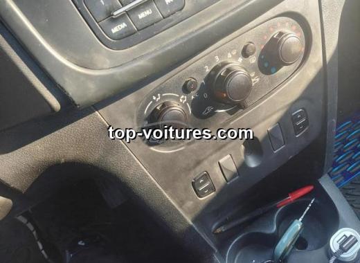 Dacia Logan 2014 — photo 5