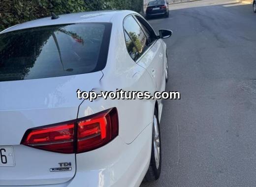 Volkswagen Jetta 2019 — photo 4