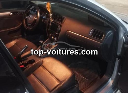 Volkswagen Jetta 2018 — photo 2
