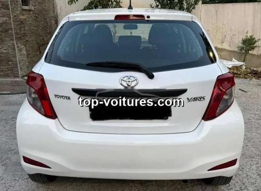 Toyota Yaris 2013 — photo 3