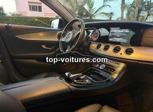 Mercedes 220 2018 — photo 8