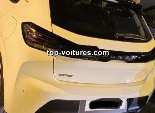 Peugeot 208 2025 — photo 8