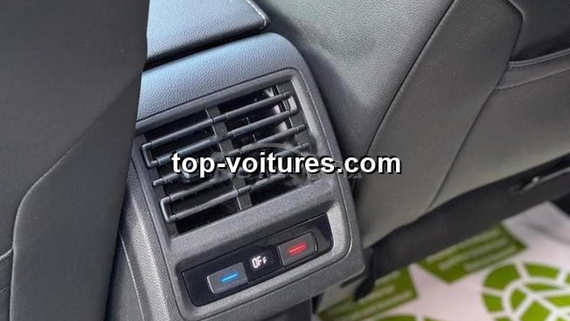 Volkswagen Golf 8