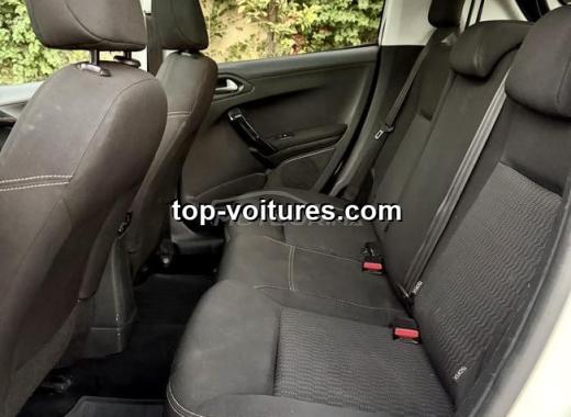 Peugeot 208 2019 — photo 6