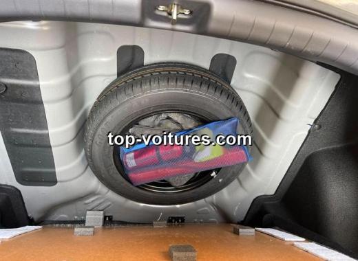 Hyundai i10 2025 — photo 3