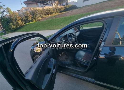 Renault Clio 2022 — photo 3