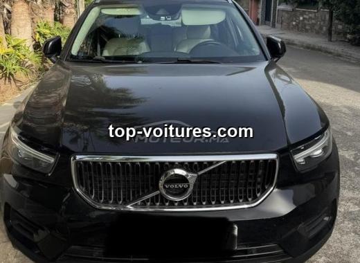 Volvo XC40 2022 — photo 2