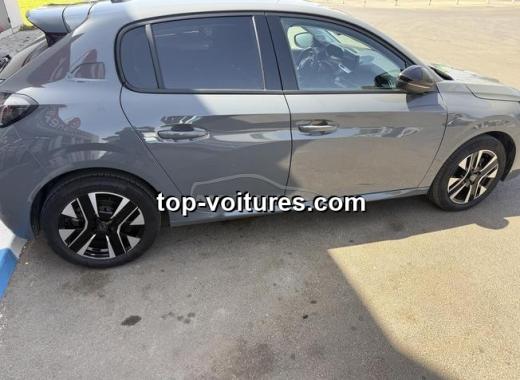 Peugeot 208 2025 — photo 4