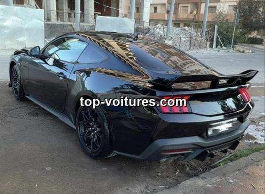 Ford Mustang 2025 — photo 2