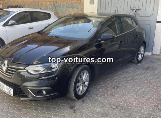 Renault Megane 2018 — photo 2