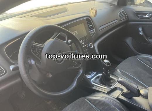 Renault Megane 2018 — photo 4