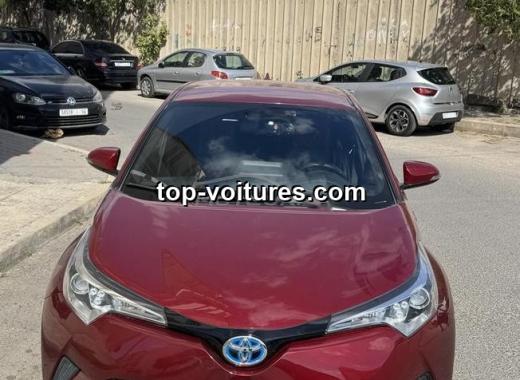 Toyota C-HR 2018 — photo 8