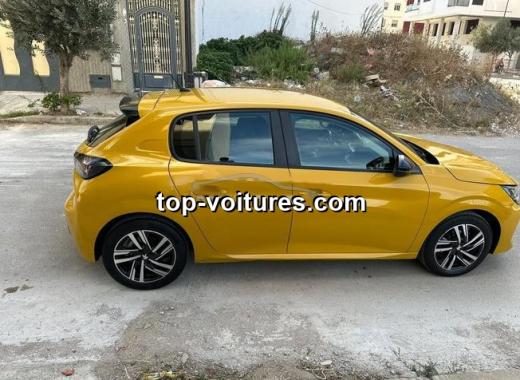 Peugeot 208 2024 — photo 3