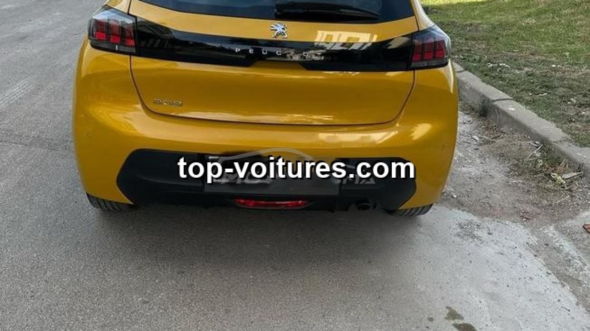 Peugeot 208
