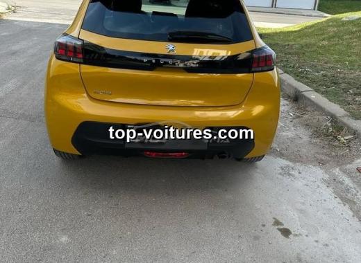 Peugeot 208 2024 — photo 6